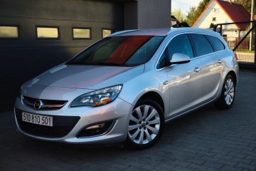 Opel Astra 1.4 T Cosmo EU6