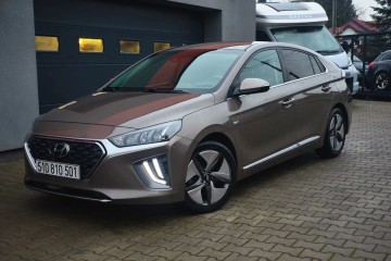 Hyundai IONIQ Hybrid Business