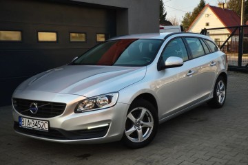 Volvo V60 D2 Drive-E Momentum